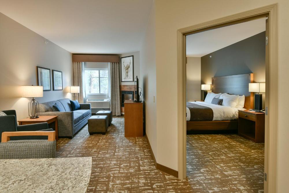 King Suite interior